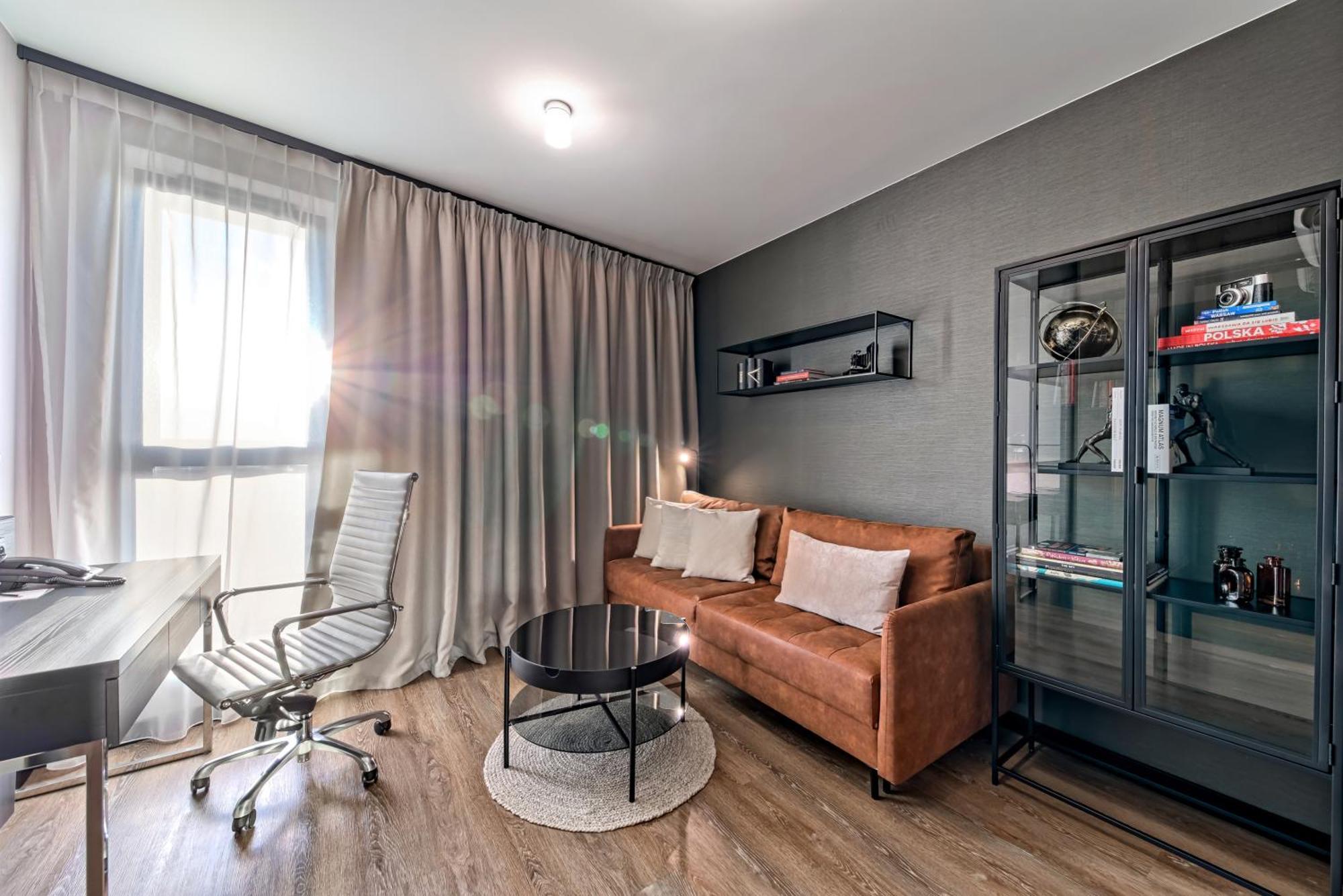 Focus Hotel Premium Warszawa エクステリア 写真