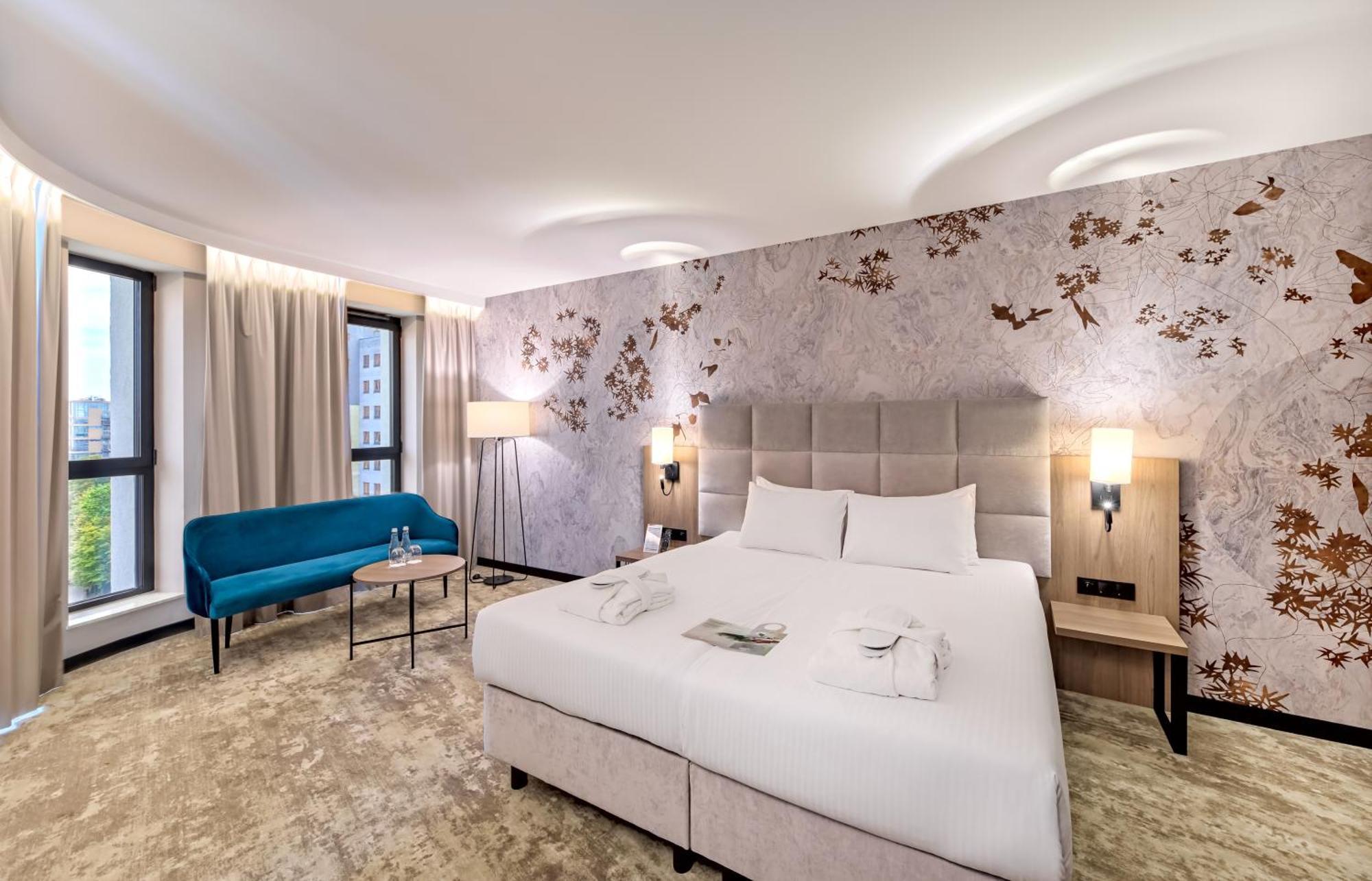 Focus Hotel Premium Warszawa エクステリア 写真